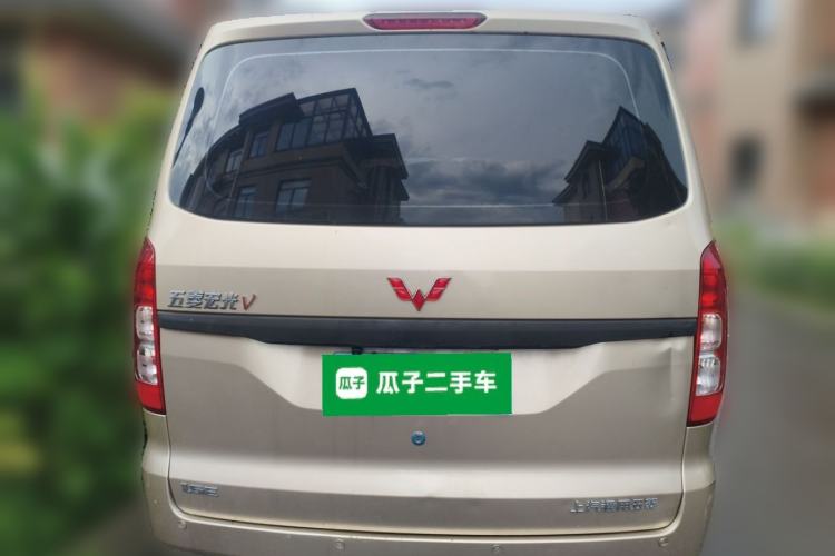 Used Wuling Hongguang V 2022 1.5L Jingqu Edition Electric-Assist LAR Rear