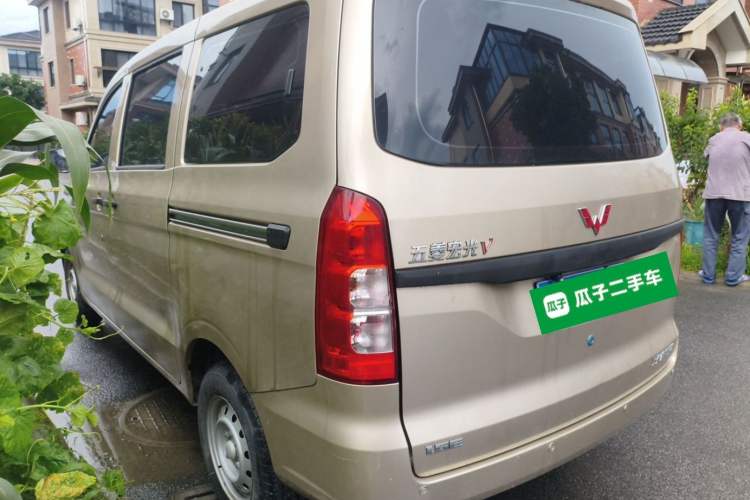 Used Wuling Hongguang V 2022 1.5L Jingqu Edition Electric-Assist LAR Rear Left 45 Deg