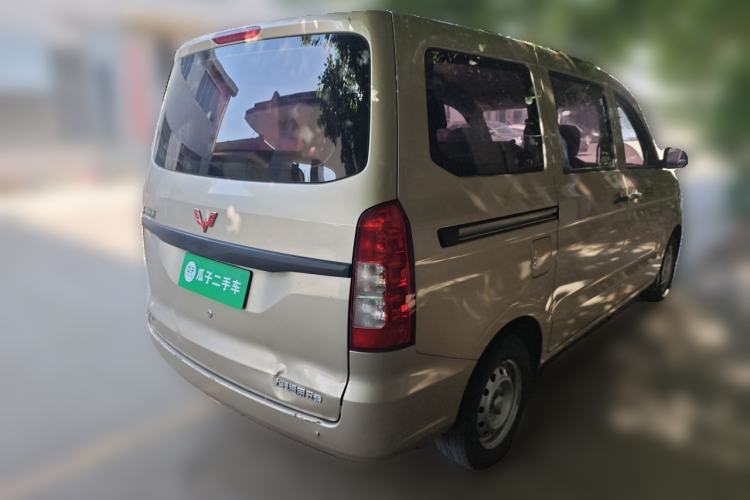 Used Wuling Hongguang V 2022 1.5L Jingqu Edition Electric-Assist LAR Rear Right 45 Deg