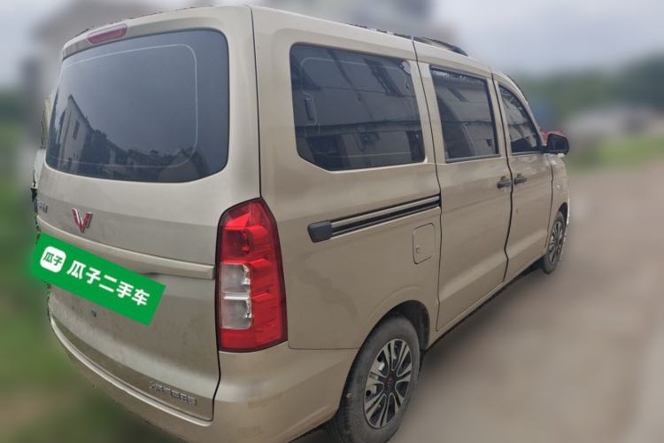 Used Wuling Hongguang V 2022 1.5L Jingqu Edition Electric-Assist LAR Rear Right 45 Deg