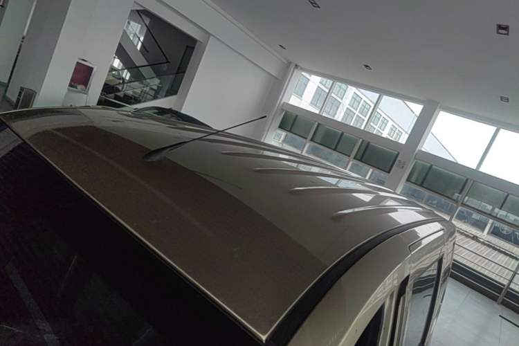 Used Wuling Hongguang V 2022 1.5L Jingqu Edition Electric-Assist LAR Roof