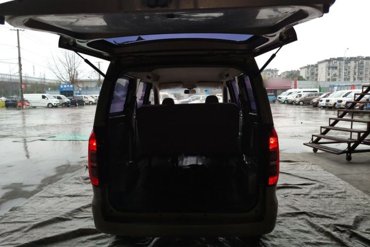 Used Wuling Hongguang V 2022 1.5L Jingqu Edition Electric-Assist LAR Trunk