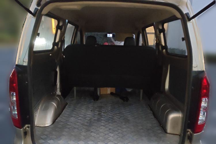 Used Wuling Hongguang V 2022 1.5L Jingqu Version Hydraulic Power Steering LAR Trunk