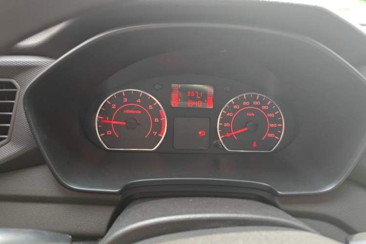 Used Wuling Hongguang V 2022 1.5L Jingqu Edition Electric-Assist LAR Instrument Cluster