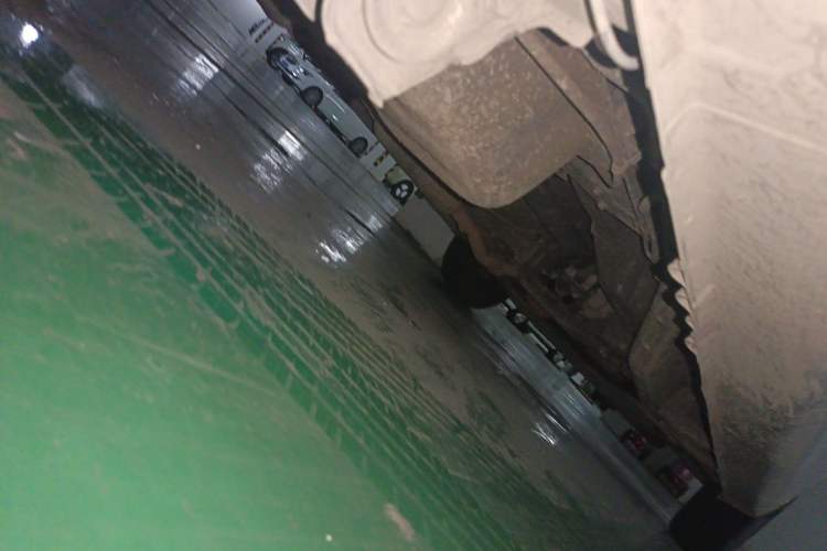 Used Wuling Hongguang V 2022 1.5L Jingqu Edition Electric-Assist LAR Chassis Rear Right