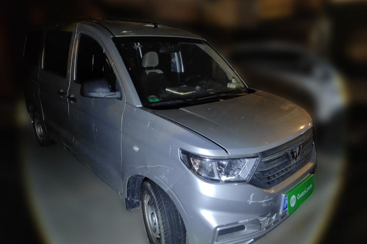 Used Wuling Hongguang V 2022 1.5L Jingqu Version Hydraulic Power Steering LAR Exterior 2