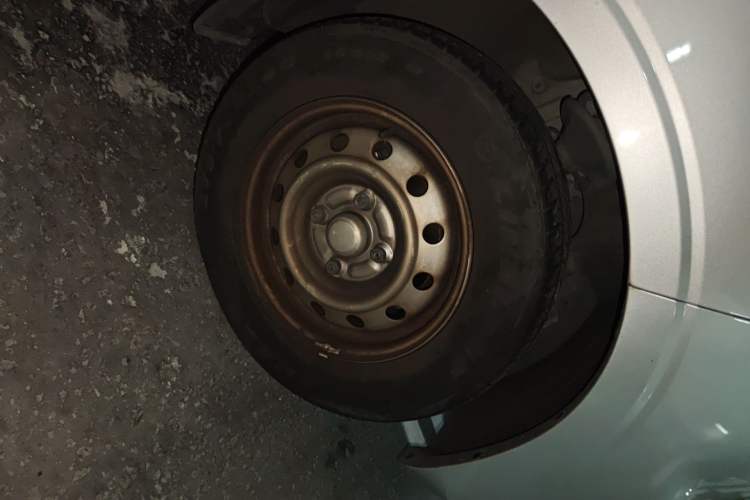 Used Wuling Hongguang V 2022 1.5L Jingqu Version Hydraulic Power Steering LAR Exterior 7