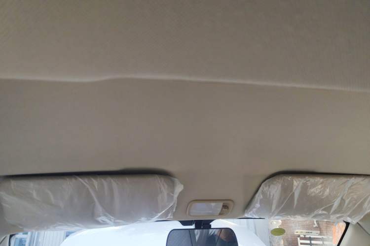 Used Wuling Hongguang V 2022 1.5L Enjoy Edition Hydraulic Power Steering LAR Headliner