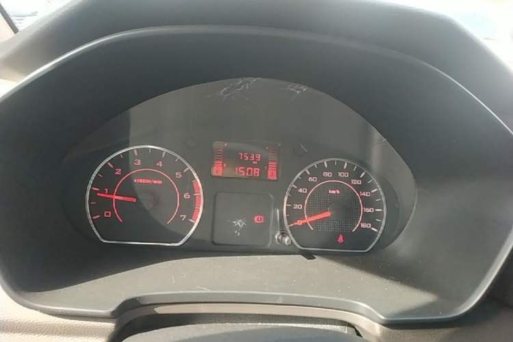 Used Wuling Hongguang V 2022 1.5L Jingqu Edition Electric-Assist LAR Instrument Cluster
