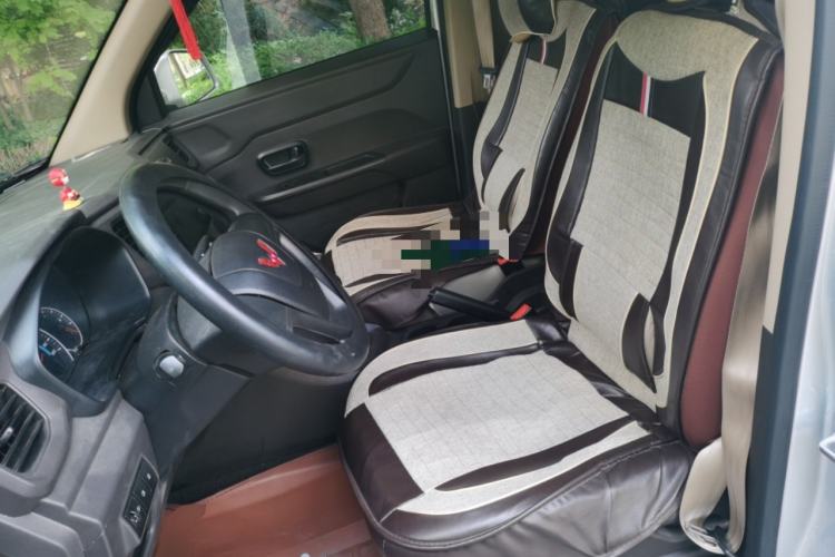 Used Wuling Hongguang V 2022 1.5L Enjoy Edition Electric-Powered LAR Left Front Seat