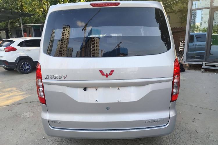 Used Wuling Hongguang V 2022 1.5L Enjoy Edition Hydraulic Power Steering LAR Rear
