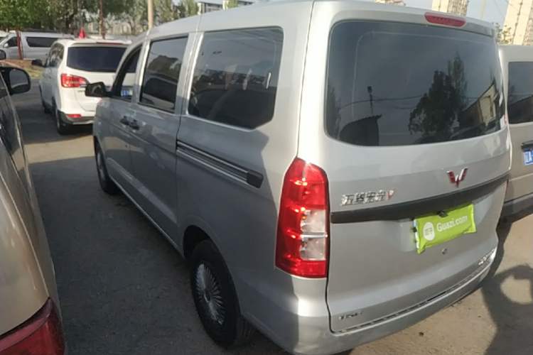 Used Wuling Hongguang V 2022 1.5L Jingqu Edition Electric-Assist LAR Rear Left 45 Deg