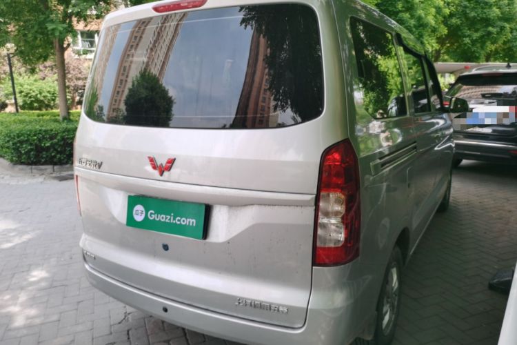Used Wuling Hongguang V 2022 1.5L Enjoy Edition Electric-Powered LAR Rear Right 45 Deg