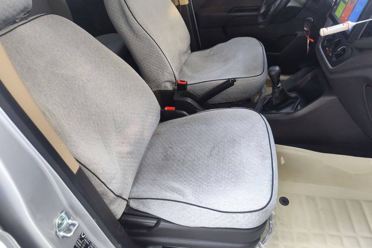Used Wuling Hongguang V 2022 1.5L Enjoy Edition Hydraulic Power Steering LAR Right Front Seat