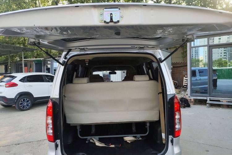 Used Wuling Hongguang V 2022 1.5L Enjoy Edition Hydraulic Power Steering LAR Trunk