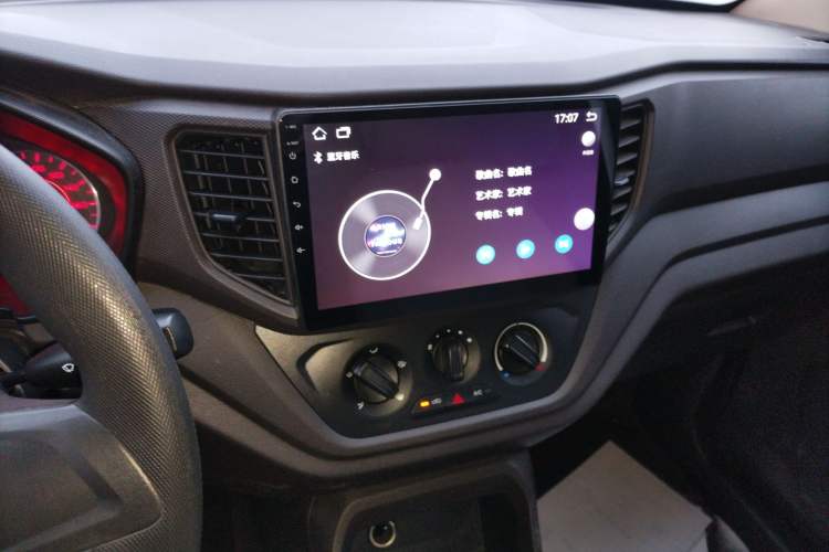 Used Wuling Hongguang V 2022 1.5L Jingqu Version Hydraulic Power Steering LAR Audio And AC Panel