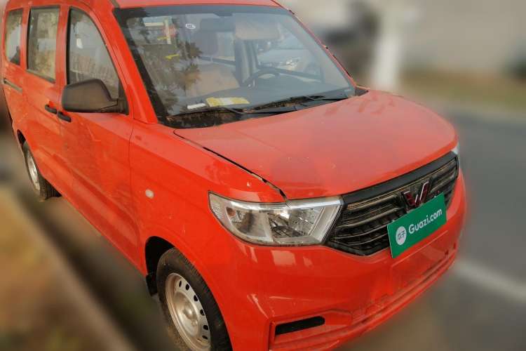 Used Wuling Hongguang V 2022 1.5L Jingqu Version Hydraulic Power Steering LAR Front Right 45 Deg