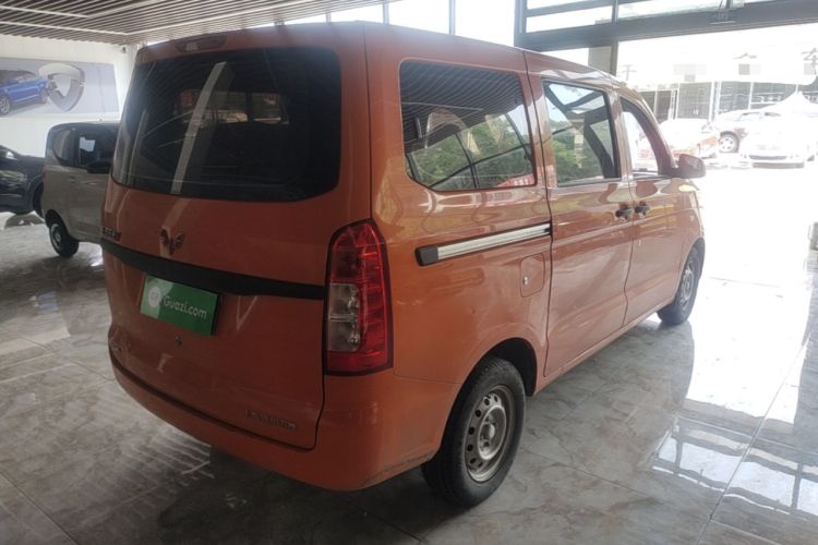 Used Wuling Hongguang V 2022 1.5L Jingqu Version Hydraulic Power Steering LAR Rear Right 45 Deg