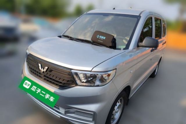 Used Wuling Hongguang V 2022 1.5L Jingqu Edition Electric-Assist LAR