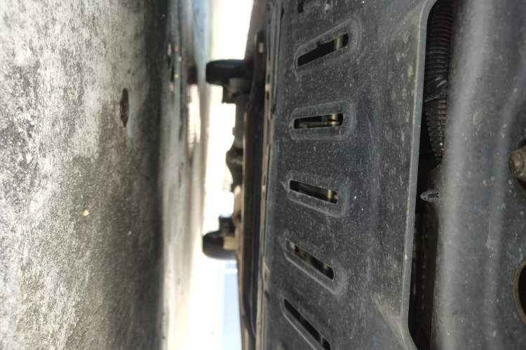 Used Wuling Hongguang V 2022 1.5L Enjoy Edition Electric-Powered LAR Chassis Front