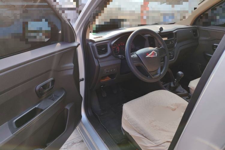 Used Wuling Hongguang V 2022 1.5L Jingqu Edition Electric-Assist LAR Driver Seat