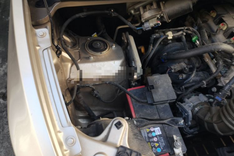 Used Wuling Hongguang V 2022 1.5L Enjoy Edition Electric-Powered LAR Engine Bay Right