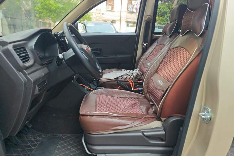 Used Wuling Hongguang V 2022 1.5L Jingqu Version Hydraulic Power Steering LAR Left Front Seat
