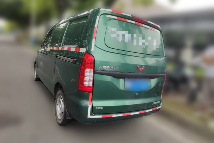 Used Wuling Hongguang V 2022 1.5L Jingqu Edition Enclosed-Window Vehicle with Hydraulic Power Steering LAR Rear Left 45 Deg