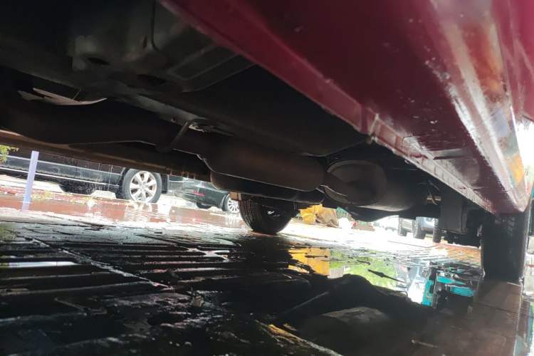Used Wuling Hongguang V 2022 1.5L Jingqu Version Hydraulic Power Steering LAR Chassis Front Right