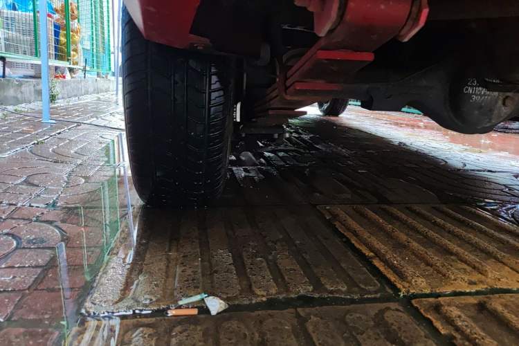 Used Wuling Hongguang V 2022 1.5L Jingqu Version Hydraulic Power Steering LAR Chassis Rear Left