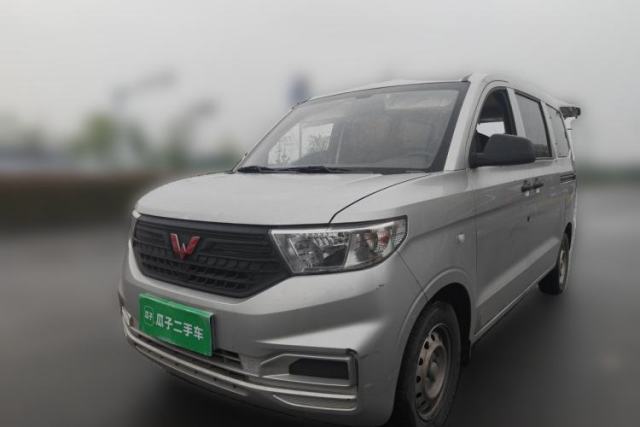 Used Wuling Hongguang V 2022 1.5L Jingqu Edition Electric-Assist LAR