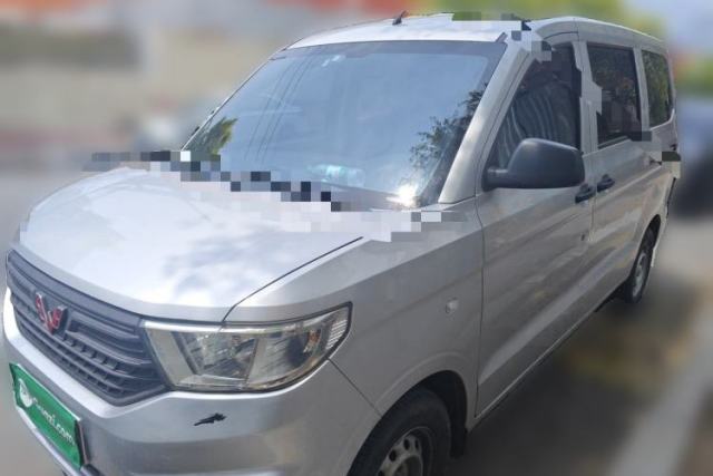 Used Wuling Hongguang V 2022 1.5L Jingqu Version Hydraulic Power Steering LAR