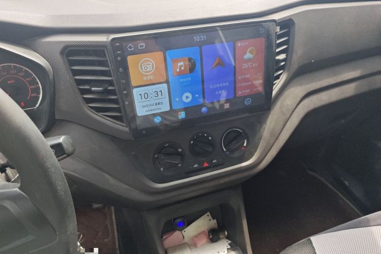 Used Wuling Hongguang V 2022 1.5L Jingqu Edition Electric-Assist LAR Audio And AC Panel