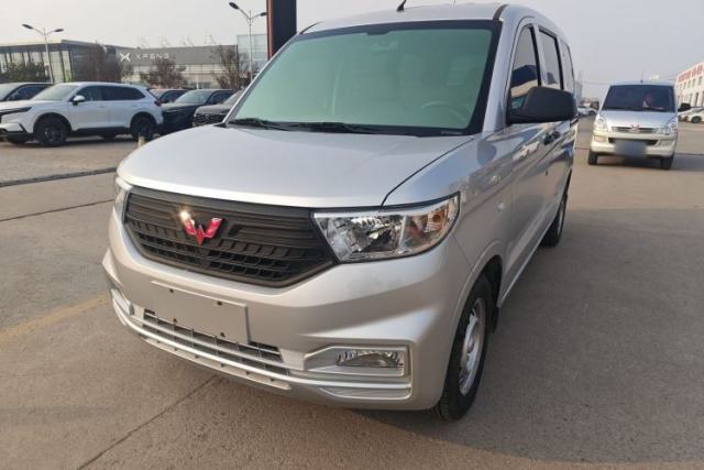 Used Wuling Hongguang V 2022 1.5L Jingqu Edition Electric-Assist LAR