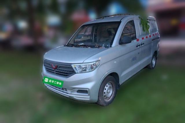 Used Wuling Hongguang V 2022 1.5L Jingqu Edition Enclosed-Window Vehicle with Electric Power Steering LAR
