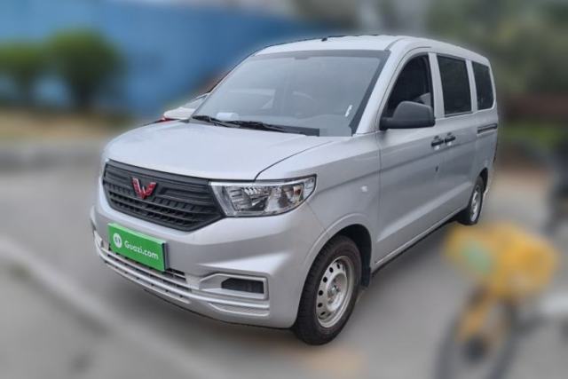 Used Wuling Hongguang V 2022 1.5L Jingqu Edition Electric-Assist LAR
