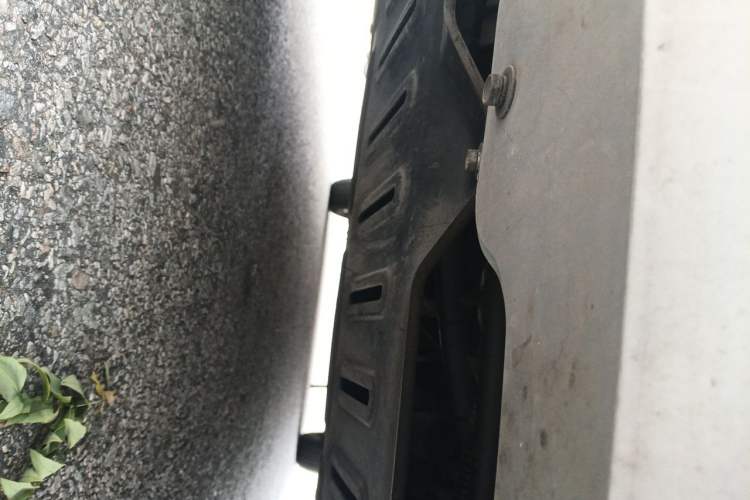 Used Wuling Hongguang V 2022 1.5L Jingqu Edition Electric-Assist LAR Chassis Front