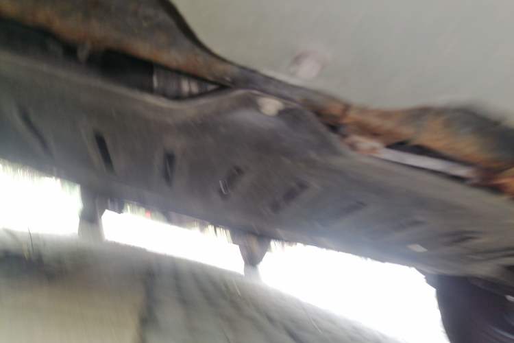 Used Wuling Hongguang V 2022 1.5L Jingqu Version Hydraulic Power Steering LAR Chassis Front