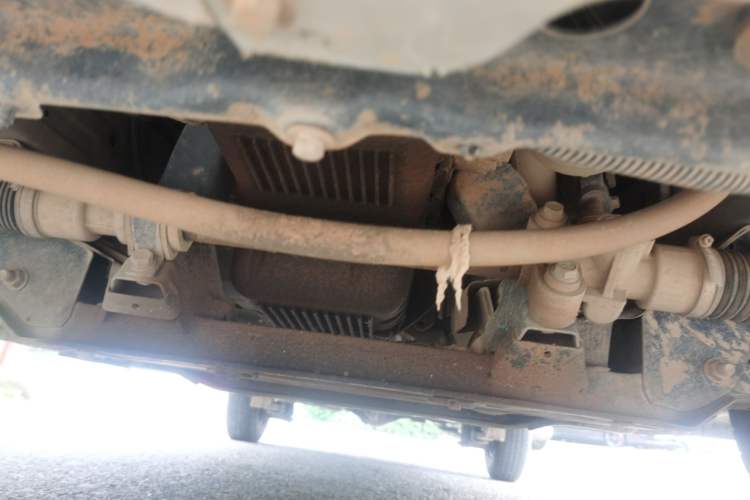 Used Wuling Hongguang V 2022 1.5L Jingqu Edition Enclosed-Window Vehicle with Hydraulic Power Steering LAR Chassis Front