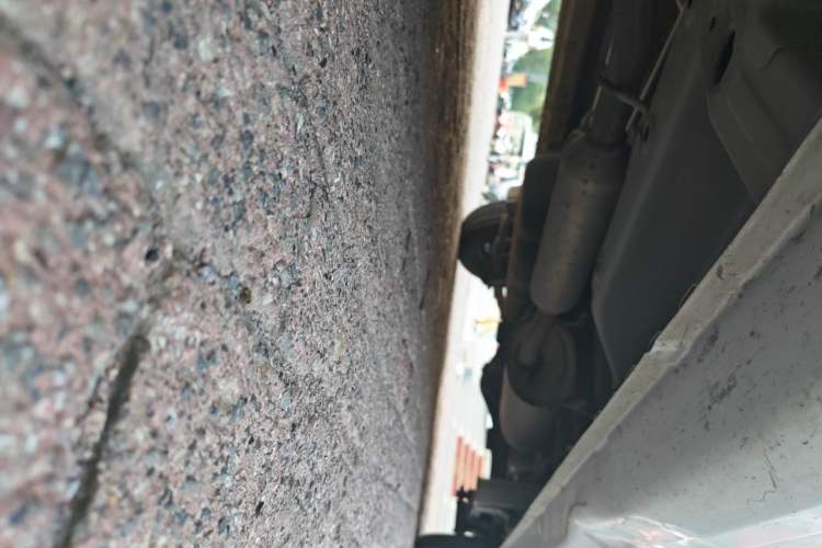 Used Wuling Hongguang V 2022 1.5L Jingqu Version Hydraulic Power Steering LAR Chassis Front Left