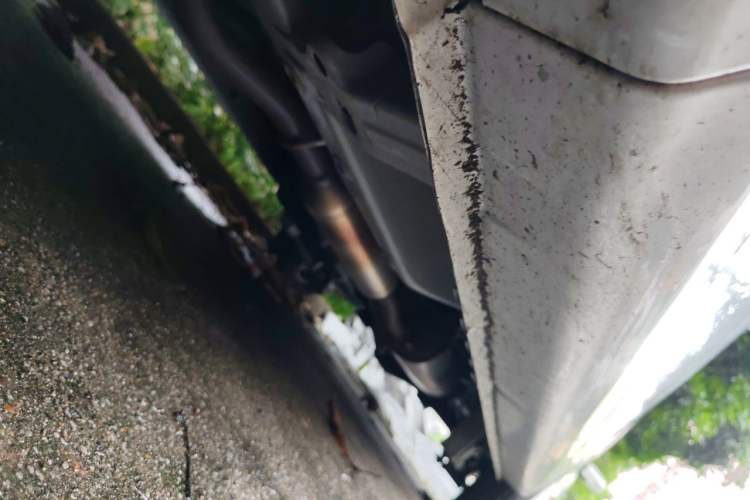 Used Wuling Hongguang V 2022 1.5L Jingqu Version Hydraulic Power Steering LAR Chassis Front Left