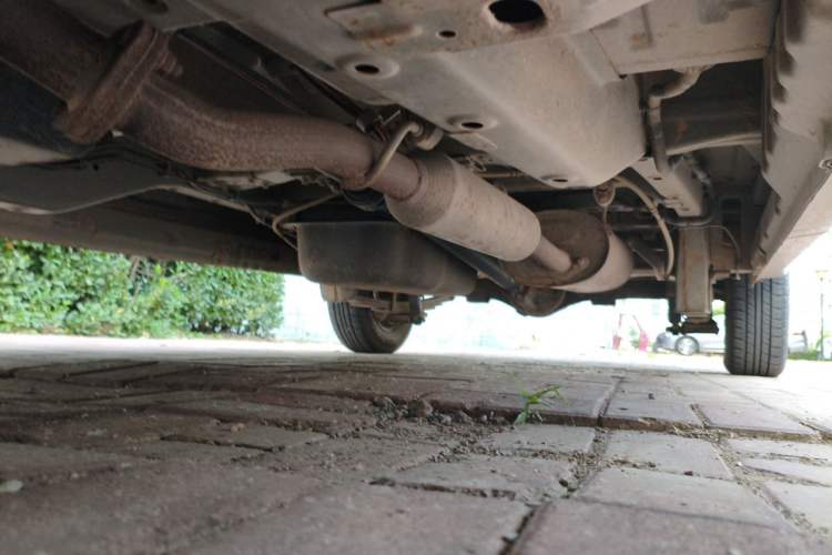 Used Wuling Hongguang V 2022 1.5L Jingqu Version Hydraulic Power Steering LAR Chassis Front Left