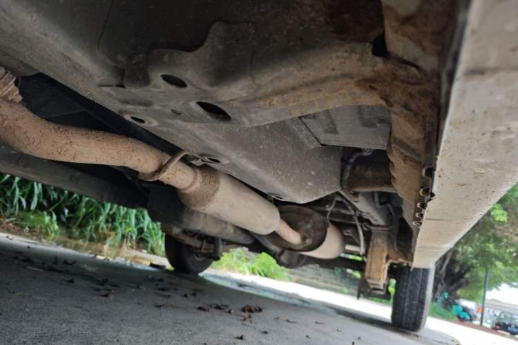 Used Wuling Hongguang V 2022 1.5L Jingqu Version Hydraulic Power Steering LAR Chassis Front Left
