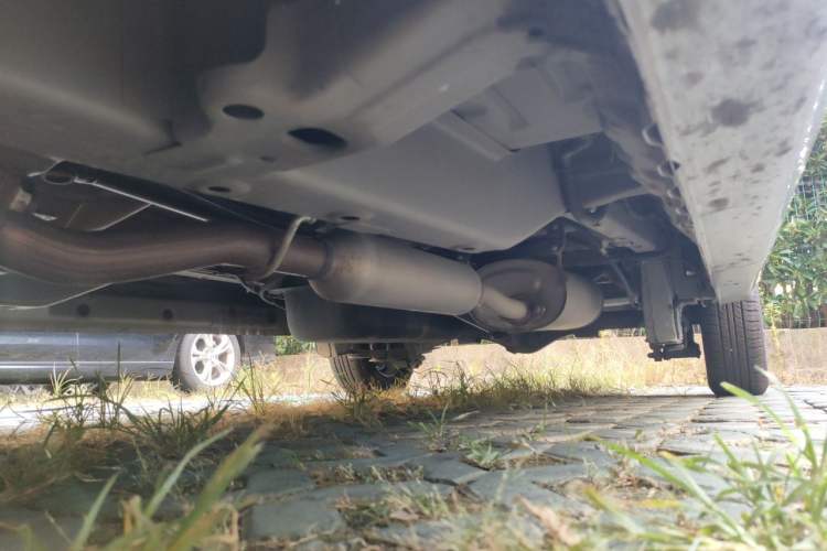 Used Wuling Hongguang V 2022 1.5L Jingqu Edition Electric-Assist LAR Chassis Front Left