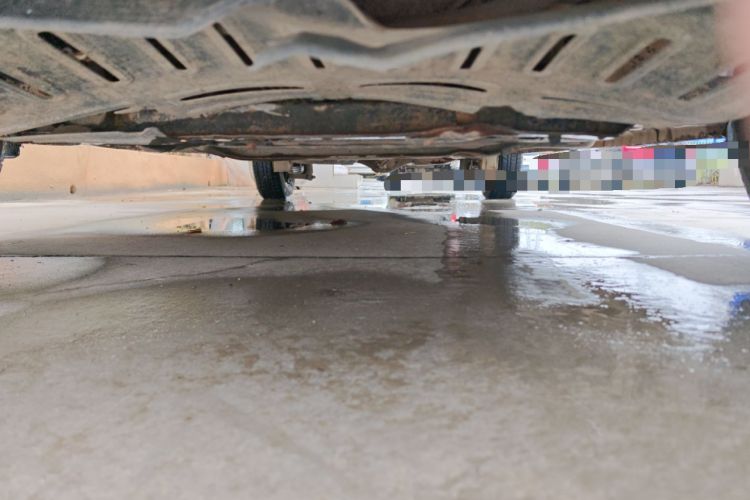 Used Wuling Hongguang V 2022 1.5L Jingqu Version Hydraulic Power Steering LAR Chassis Front