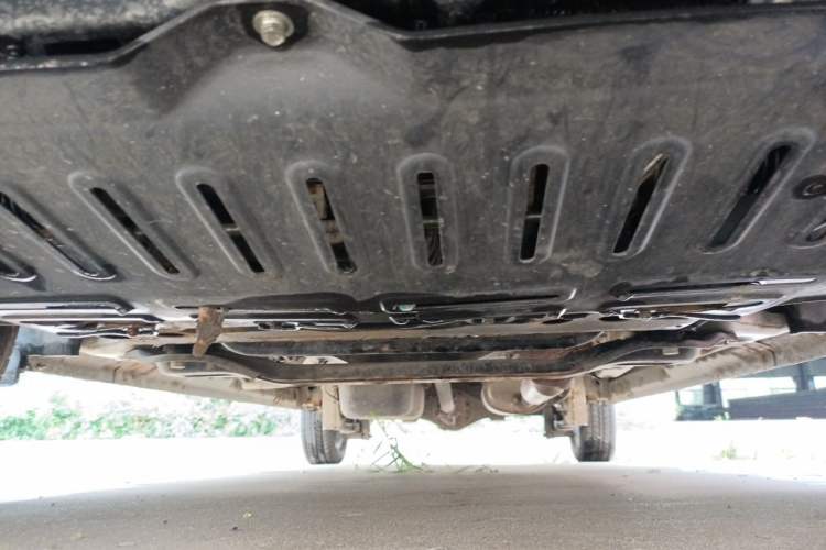 Used Wuling Hongguang V 2022 1.5L Jingqu Edition Electric-Assist LAR Chassis Front