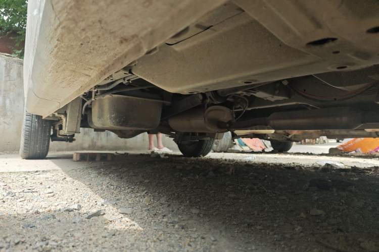 Used Wuling Hongguang V 2022 1.5L Jingqu Edition Electric-Assist LAR Chassis Front Right