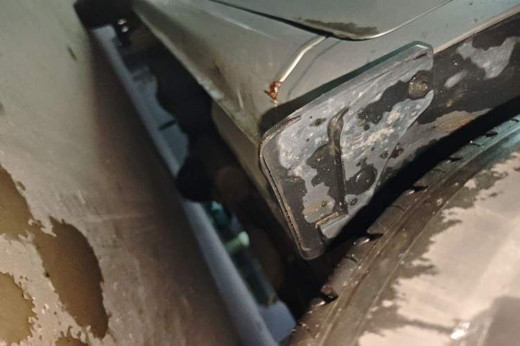 Used Wuling Hongguang V 2022 1.5L Enjoy Edition Electric-Powered LAR Chassis Front Right