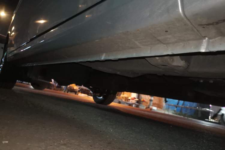 Used Wuling Hongguang V 2022 1.5L Enjoy Edition Electric-Powered LAR Chassis Front Right