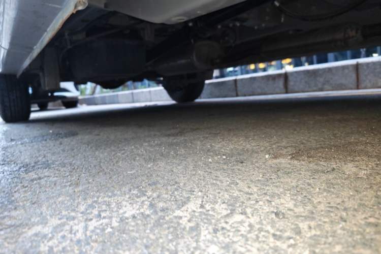 Used Wuling Hongguang V 2022 1.5L Jingqu Edition Electric-Assist LAR Chassis Front Right